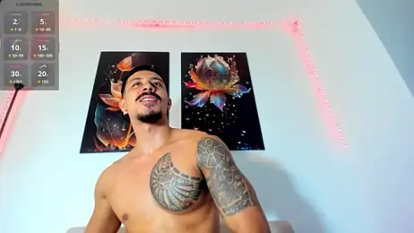 Owenferrara webcam model stream image
