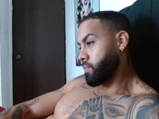 Renato Andrade webcam model stream image