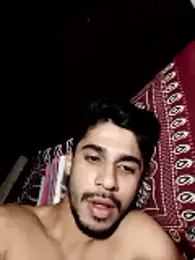 Russel2025 webcam model stream image