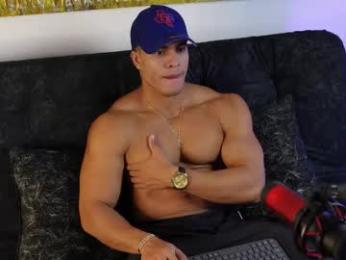 romano_kentt12 webcam model stream image