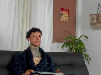 aron_ford webcam model stream image