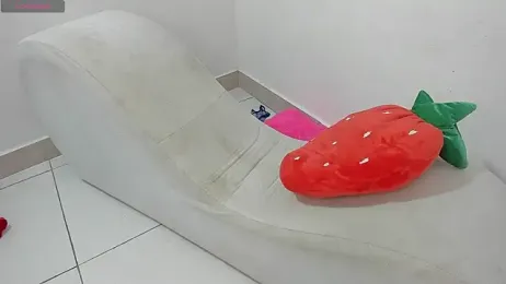 Slimfiree webcam model stream image