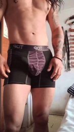 Vlady40 webcam model stream image