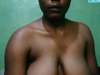 queen-maira webcam camsoda model stream image