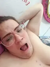 karlythoth@xh webcam model stream image