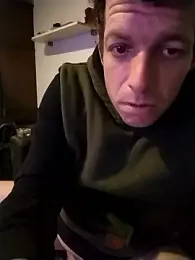 Knuffelstaaff123 webcam model stream image