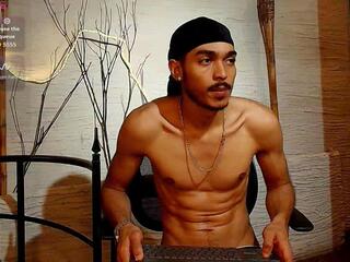 Marcus Reinn webcam model stream image