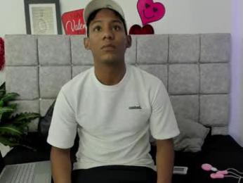 alucard_smith_ webcam model stream image