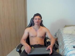 Zion Gates webcam model stream image