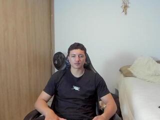 Zion Gates webcam model stream image