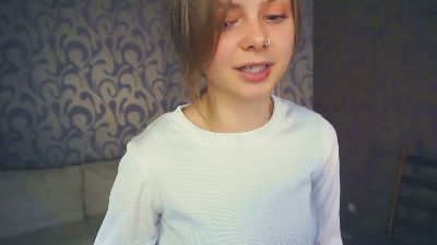 NonaDaghita webcam model stream image