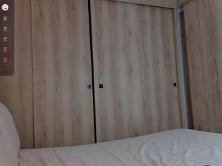 lauracriistina webcam model stream image