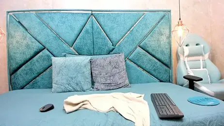 EXOTIC_TRANS webcam model stream image