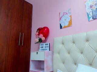 Victoria Razo webcam model stream image