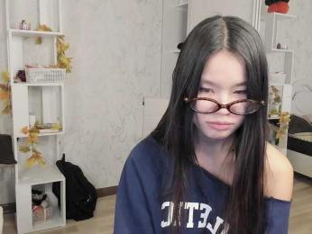 amiya-cute webcam model stream image