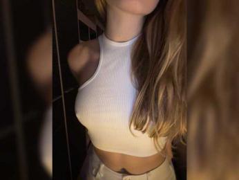 -Darinaa- webcam model stream image