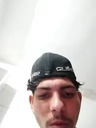 eu_poseison webcam model stream image