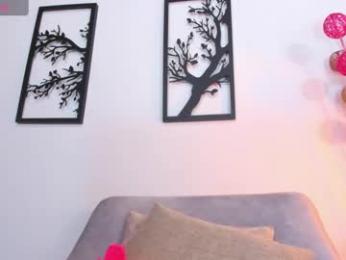 laura_soe webcam model stream image