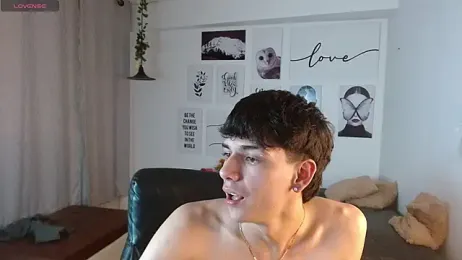 AmethystShadow17 webcam stripchat model stream image