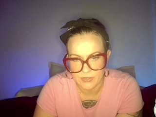 quinnmariexo webcam model stream image