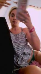 Shirlita2 webcam model stream image