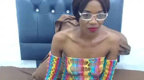 LUNASEXY48 webcam model stream image