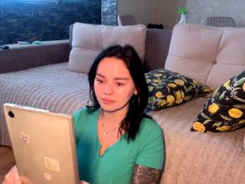 JerilynIwanski webcam bongacams model stream image