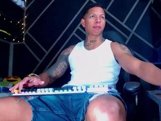 Drake Jhonso webcam model stream image