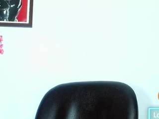ttimy-x-boy webcam model stream image