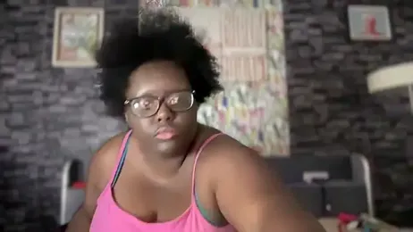 -Yagurlwest webcam model stream image