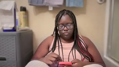 -Yagurlwest webcam model stream image