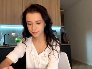 Violette Lucian webcam model stream image