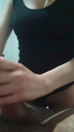 Luzyoliver webcam model stream image