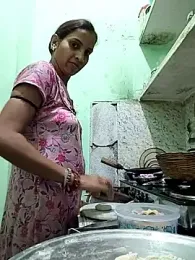 Sexy-Kavya2 webcam model stream image