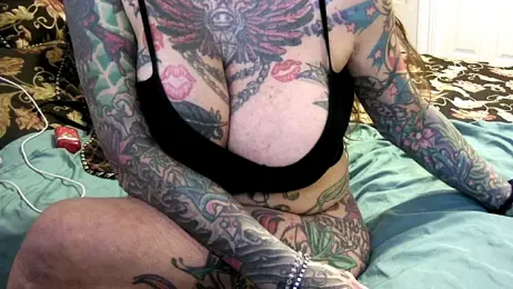 pamelagunns webcam model stream image