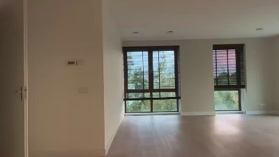 hotbody18y webcam cam4 model stream image