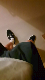 hotbody18y webcam model stream image