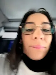 __IRIS__ webcam model stream image