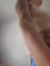 __IRIS__ webcam model stream image