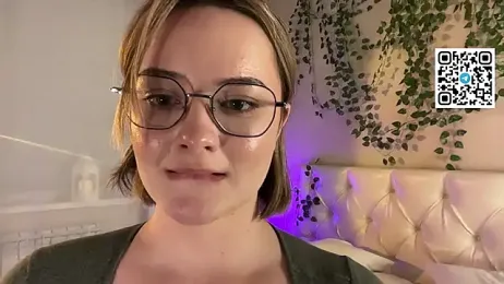 Pleasant_fun webcam model stream image