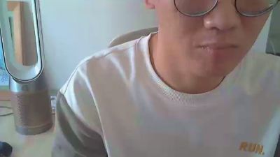 kskiro webcam model stream image