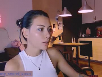 valorant_girl webcam model stream image