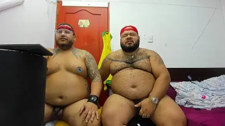 FetishBearsBig webcam model stream image