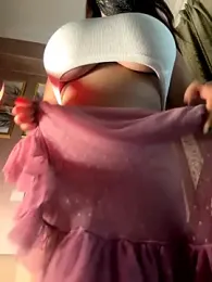 Hoot-Anime- webcam model stream image