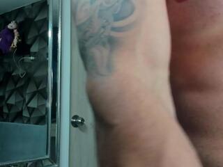 Tayler Duster webcam model stream image