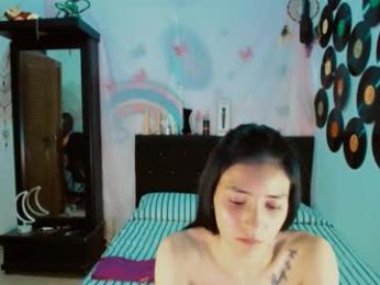 2girls__dream webcam model stream image