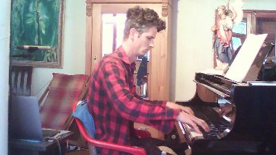 PianoTobe webcam model stream image
