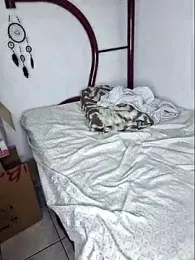 luuhcat09 webcam model stream image