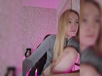 parasite-1 webcam bongacams model stream image