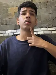 Santiago_Foxx webcam model stream image